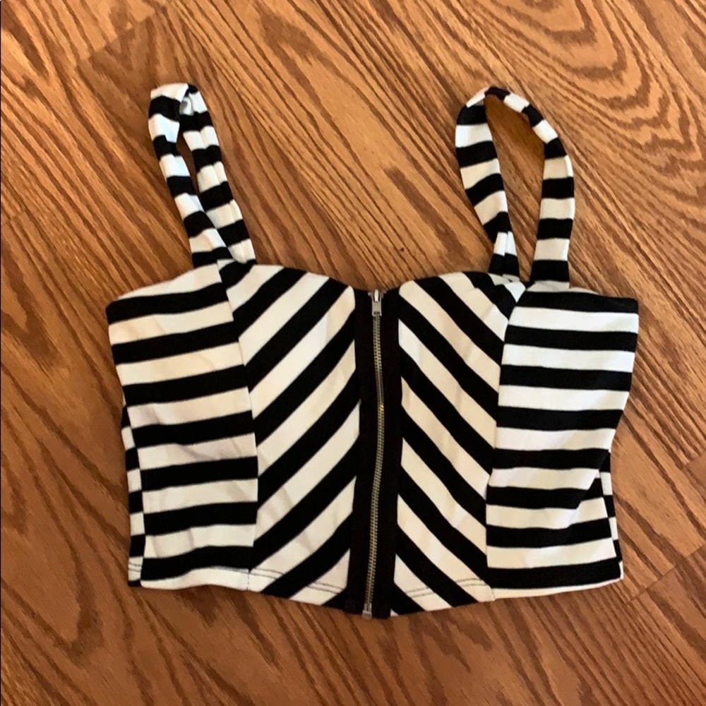 Size medium top